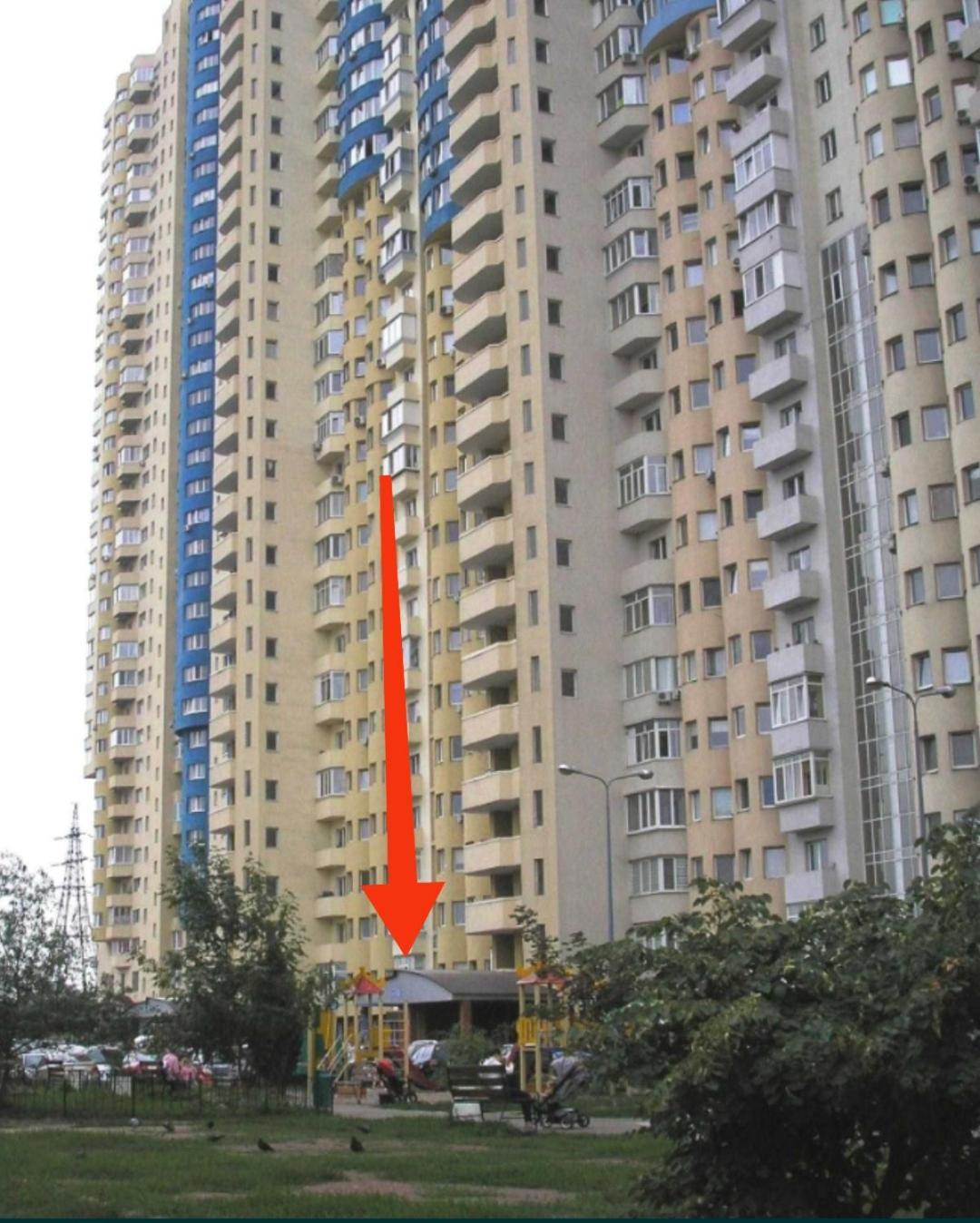Квартира В Мега Сити 基輔 外观 照片